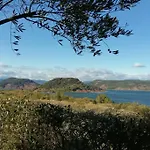 32m2 - Dans Propriete Avec Vue Imprenable Sur Le Du Salagou * Liausson