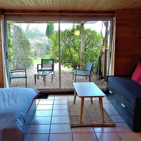 32m2 - Dans Propriete Avec Vue Imprenable Sur Le Du Salagou