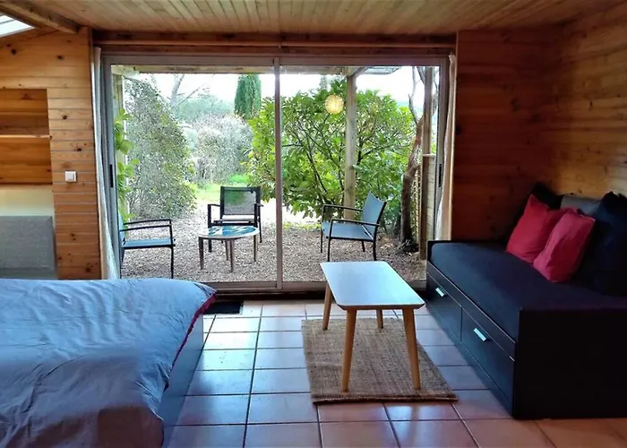 32m2 - Dans Propriete Avec Vue Imprenable Sur Le Du Salagou